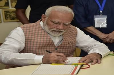 पंतप्रधान मोदींनी लोकमान्य सेवा संघाच्या डायरीत नेमकं काय लिहिलं?