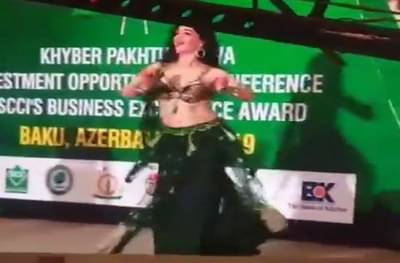 VIDEO : पाकचं अर्थव्यवस्था सुधारण्यासाठी अजब पाऊल, बेली डान्सचं आयोजन