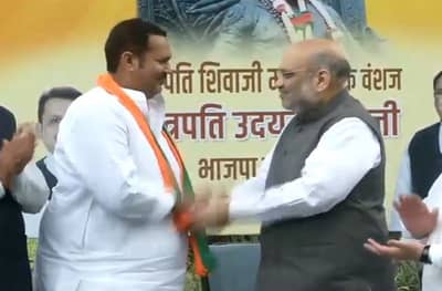 उदयनराजे भोसले भाजपमध्ये दाखल, अमित शाहांच्या उपस्थितीत प्रवेश