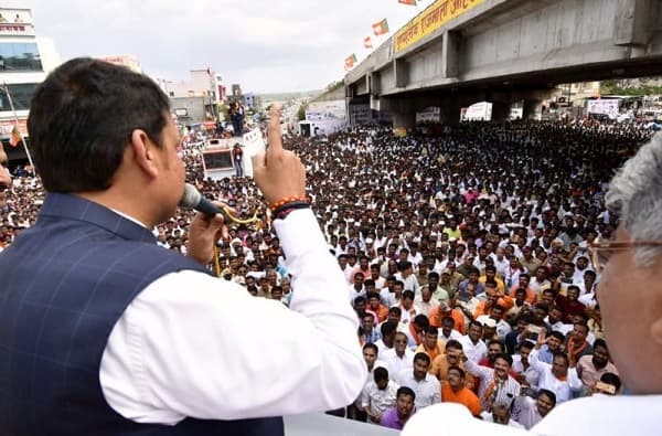 सून, भाई, चाचा, आ भतीजा, या नितीमुळेच राष्ट्रवादीची ही अवस्था : मुख्यमंत्री