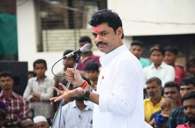 वंचितला मत म्हणजे भाजपला मदत, तुमचं मत वाया घालवू नका : धनंजय मुंडे