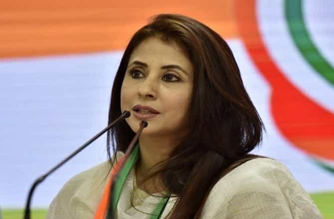 Urmila Matondakar | अभिनेत्री उर्मिला मातोंडकर शिवसेनेच्या वाटेवर?
