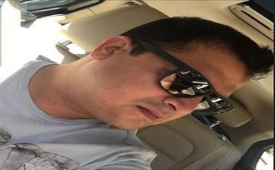 प्रसिद्ध उद्योजकाची पत्नीकडून चाकूने भोसकून हत्या