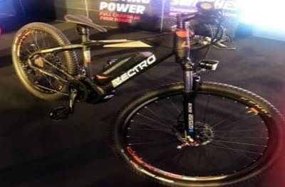 ... म्हणून या सायकलची किंमत तब्बल 135000 रुपये