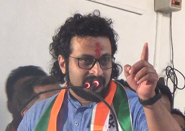 बॅकग्राऊंडला भगवा रंग, 18 डिसेंबरला मोठी घोषणा, अमोल कोल्हेंची फेसबुक पोस्ट