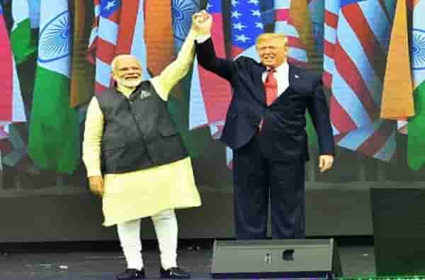 मोदींनी वडिलांप्रमाणे सर्वांना सोबत घेतलं, ते भारताचे राष्ट्रपिता : डोनाल्ड ट्रम्प