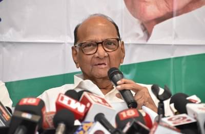 शरद पवारांकडून प्रशासन, अधिकाऱ्यांचं कौतुक, सकाळी- सकाळी फोन, पवार उद्या पूरग्रस्त भागात