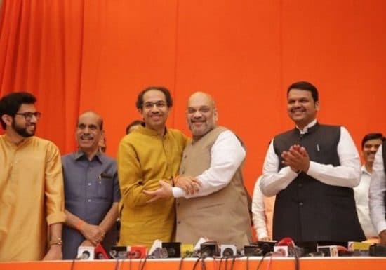 भाजपकडून शिवसेनेला उपमुख्यमंत्री पद मिळणार, सूत्रांची माहिती