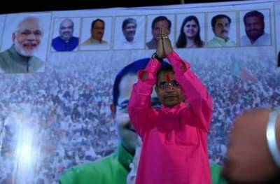 भाजपातून लढा किंवा शिवसेनेतून, औसा मतदारसंघात उमेदवार अभिमन्यू पवारच