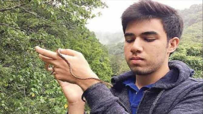तेजस ठाकरेंनी सापाची नवी प्रजाती शोधली