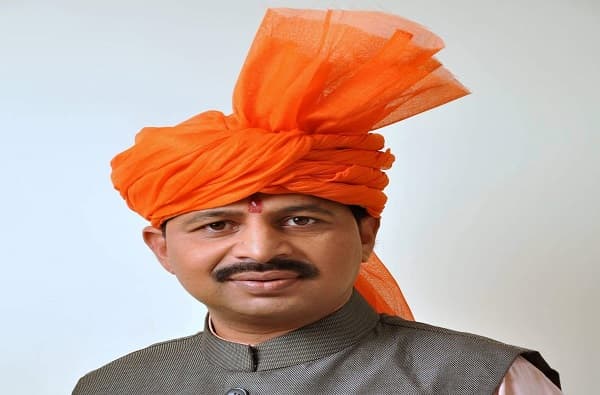 विलास तरे यांच्या उमेदवारीविरोधात शिवसैनिकांचे उद्धव ठाकरेंना पत्र