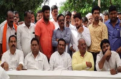 लोहा मतदारसंघ शिवसेनेला सुटला, चिखलीकर समर्थक बंडखोरीच्या तयारीत