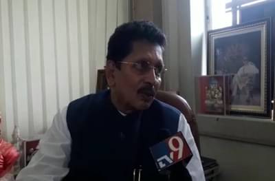 महाविकासआघाडीतील कुरबुरी संपेनात, आता शिवसेनेतच अंतर्गत कलहाची शक्यता; दीपक केसरकरांच्या नाराजीची चर्चा