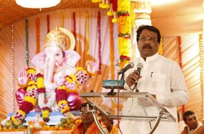 भाजपने वेटिंगवर ठेवलं, काँग्रेस आमदाराला अखेर यू टर्न घेण्याची वेळ