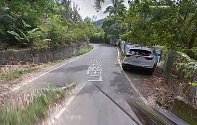 जोडप्याचा कारच्या बोनटवर सेक्स, गुगलमुळे संपूर्ण जगाने तो क्षण पाहिला