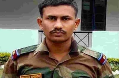 पाकिस्तानातून आल्यापासून आर्मीकडून छळ, धुळ्याचा जवान चंदू चव्हाणचा राजीनामा