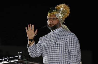 ही लढाई बाबासाहेबांचं संविधान आणि गांधींचे विचार वाचवण्यासाठी : असदुद्दीन ओवेसी