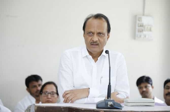 पोकळ आश्वासनं देणं हा सत्तेतील नेतेमंडळींचा स्वभाव : अजित पवार