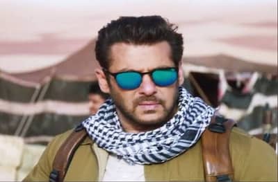 सलमान खानचा 15 वर्ष जुना नोकर चोरी प्रकरणी अटकेत