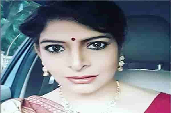 पीएमसी बँकेवर निर्बंध, प्रसिद्ध अभिनेत्रीवर सोनं विकण्याची वेळ
