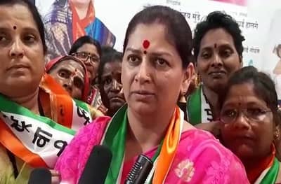 परळीच्या मातीशी इमान राखणाऱ्या तुमच्या भावाला एकदा निवडून द्या : राजश्री मुंडे