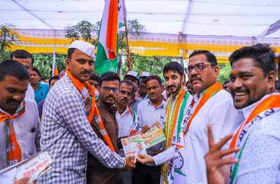 बारामतीत जय पवार आणि भाजप कार्यकर्ते समोरासमोर, एकमेकांना मतदानाचं आवाहन