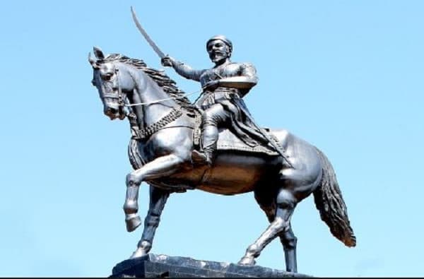 शिवजयंतीच्या तारीख आणि तिथीवरुन पुन्हा वाद, भाजपची शिवसेनेवर जोरदार टीका