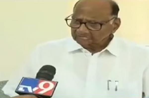 जीव देण्यात शेतकऱ्याला आनंद नाही, सरकारनं वेगळं धोरण घ्यावं : शरद पवार