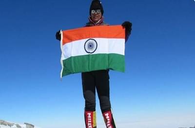 VIDEO : एका पायाने माऊंट एव्हरेस्ट सर, पंतप्रधान मोदींकडूनही कौतुक