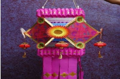 कंदीलावरती जरतारीचा मोर नाचरा हवा, पैठणी कंदीलांचा नवा साज