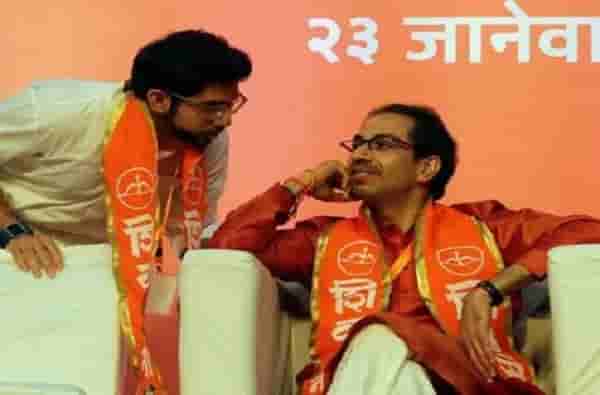 मुख्यमंत्रिपदासाठी शिवसेनेकडून आदित्य ठाकरेंशिवाय ही दोन नावं चर्चेत