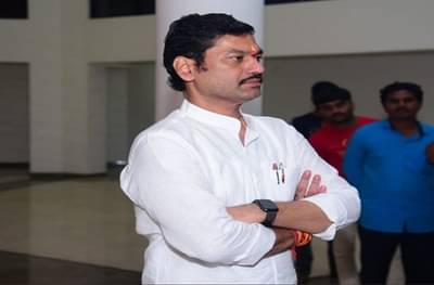 धनंजय मुंडेंची प्रकृती उत्तम, अफवांवर विश्वास ठेवू नका