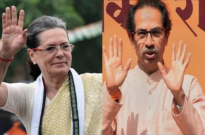 सत्तास्थापनेसाठी काँग्रेसची हातचलाखी, शिवसेनेसोबत जाण्यासाठी सोनिया गांधींना साकडं
