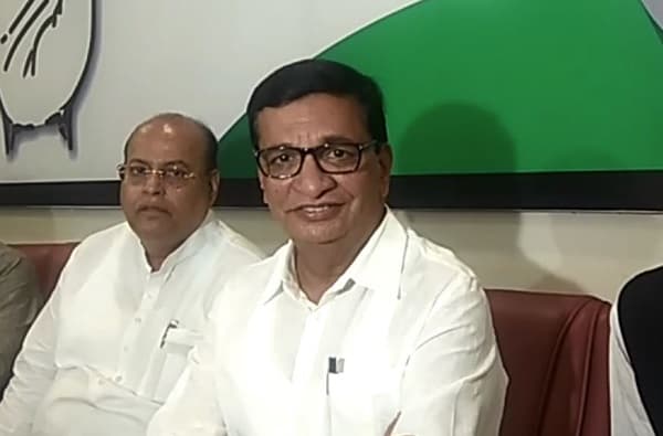 भाजपनं गोड गोड बातमी म्हणून मॅटर्निटी हॉस्पिटल केलंय : बाळासाहेब थोरात