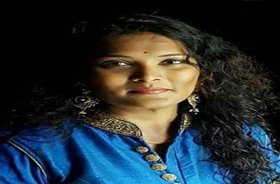 नाशिकची गायिका गीता माळीचा अपघातात मृत्यू