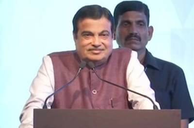 नितीन गडकरींचा चीनला दणका, महामार्गांची कामं चिनी कंपन्यांना नाही