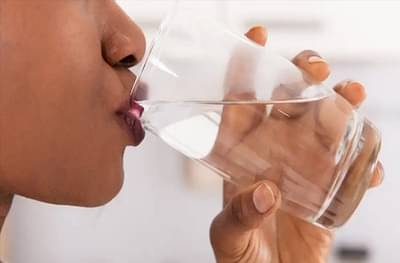 दिल्लीची हवाच नाही तर पाणीही दूषित, देशात मुंबईचं पाणी सर्वोत्तम