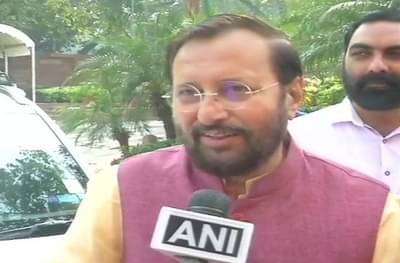 दिल्ली प्रदूषणावर पर्यावरण मंत्री प्रकाश जावडेकरांचा स्तुत्य तोडगा