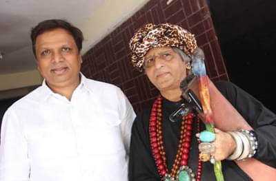 जितेंद्र आव्हाड यांना भोंदूबाबा म्हणावं का? मांत्रिकाच्या मुद्द्यावर शेलार आणि आव्हाड यांच्यात जुंपली