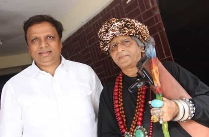 जितेंद्र आव्हाड यांना भोंदूबाबा म्हणावं का? मांत्रिकाच्या मुद्द्यावर शेलार आणि आव्हाड यांच्यात जुंपली