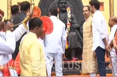 उद्धव ठाकरेंचं ठाण्यात जंगी स्वागत, ठाणे महापालिकेत सेनेचा बिनविरोध महापौर