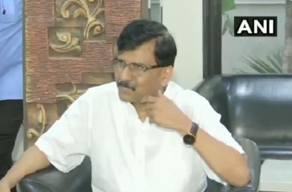 शिवसेनेचा मुख्यमंत्री होणार म्हटल्यावर माझ्यावर हसायचे, आज मी हसतोय : राऊत