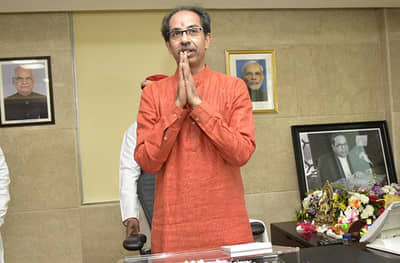 लोकप्रिय मुख्यमंत्र्यांच्या यादीत स्थान, उद्धव ठाकरे यांची पहिली प्रतिक्रिया