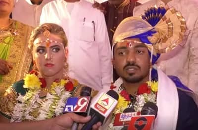 नाशिकमध्ये देशी लग्नाचा विदेशी बार