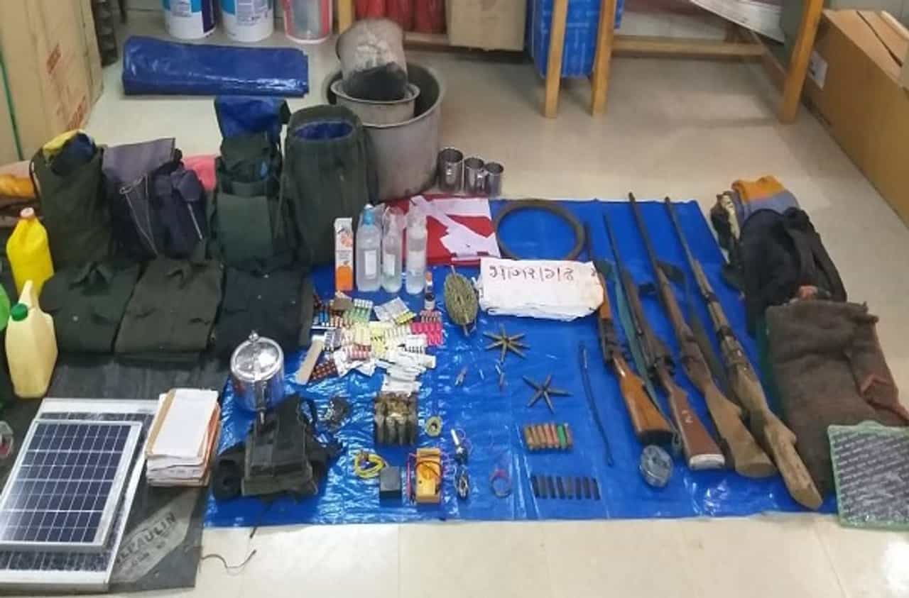 पोलिसांसह सी-60 कमांडोंची नक्षलवाद्यांवर मोठी कारवाई, गडचिरोलीतील कॅम्प उद्ध्वस्त