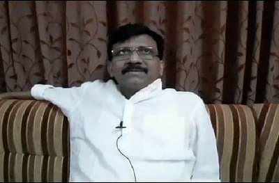 सावरकरांविषयी पुस्तक देऊन राहुल गांधींचे गैरसमज दूर करा, संजय राऊत यांचा महाराष्ट्र काँग्रेसला सल्ला