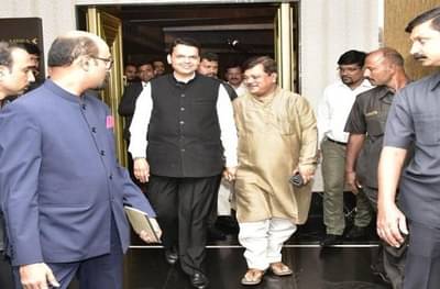 ना पंकजा मुंडे, ना सुरेश धस, विधानपरिषद विरोधी पक्षनेतेपदी प्रवीण दरेकर यांची निवड