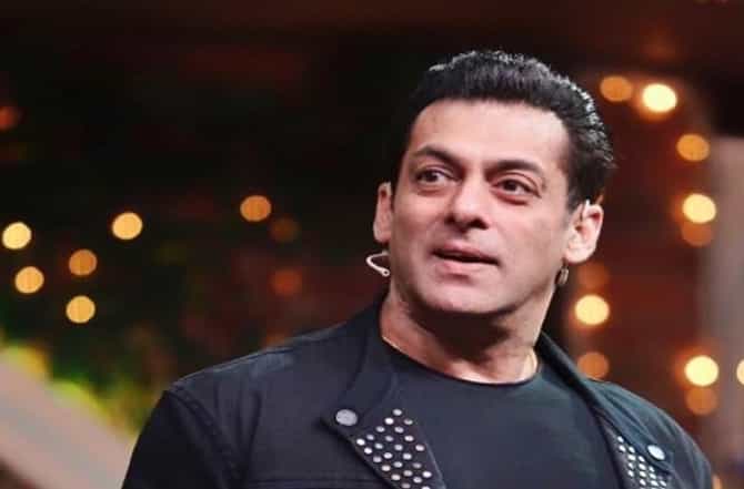 आयपीएलच्या धर्तीवर श्रीलंकेत प्रीमिअर लीग, सलमान-सोहेलकडून क्रिकेट संघाची खरेदी!
