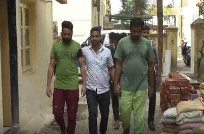 कर्ज देण्याच्या बहाण्याने ग्राहकांची ऑनलाईन फसवणूक, 5 जण अटकेत