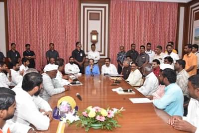 राज्यात प्रत्येक जिल्ह्यात दहा रुपयात शिवभोजन, मंत्रिमंडळाचे महत्त्वाचे निर्णय